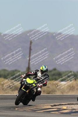 media/Oct-13-2025-Moto Forza (Mon) [[a66d839500]]/4-C Group/Session 3 (Turn 16)/